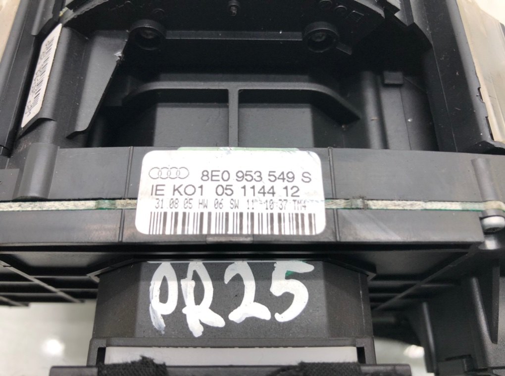 Переключатель подрулевой (стрекоза) для Audi A4, 2005 г. 2.0 TDi дизель б/у — фото 5