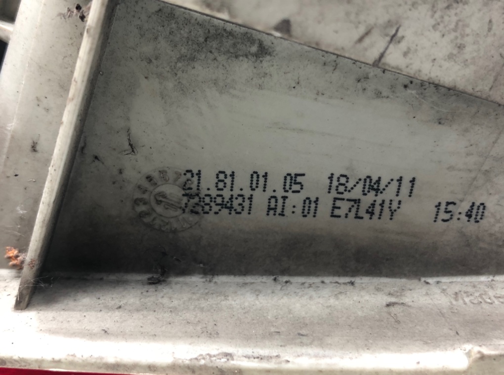 Фонарь задний левый для BMW 3 E90/E91/E92/E93, 2011 г. 2.0 i бензин б/у — фото 6