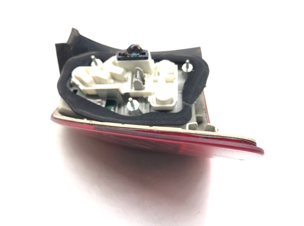 Фонарь задний правый для BMW 3 E90/E91/E92/E93, 2011 г. 2.0 i бензин б/у — фото 6