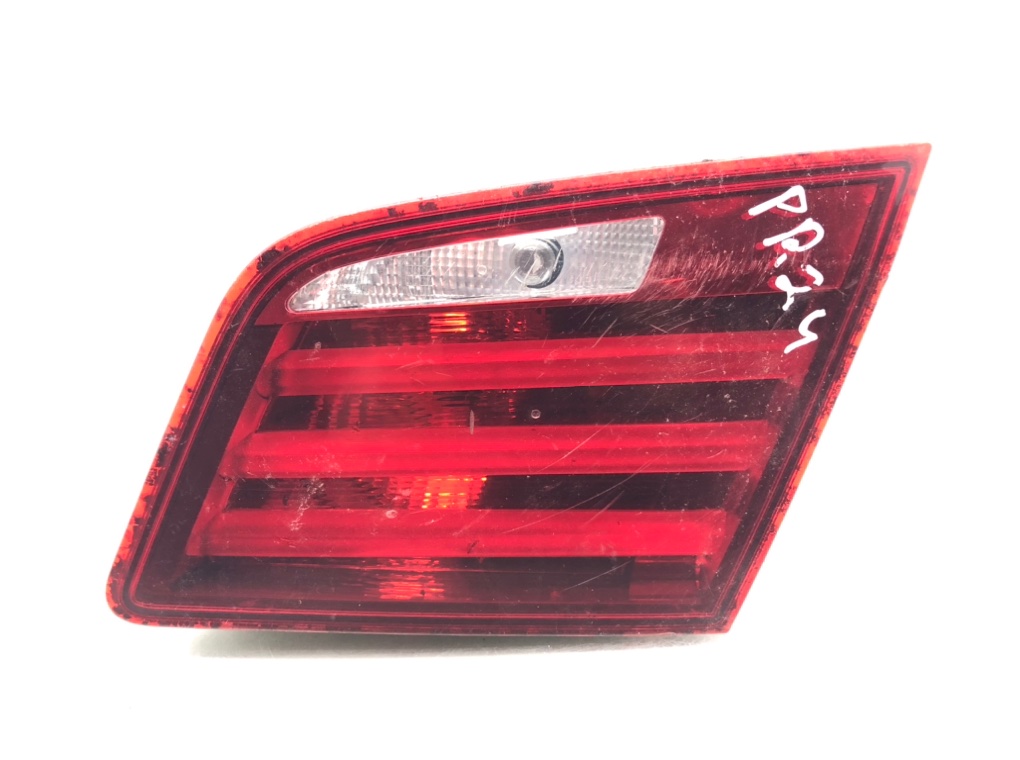 Фонарь крышки багажника правый для BMW 5 F10/F11/GT F07, 2011 г. 2.0 TD дизель б/у