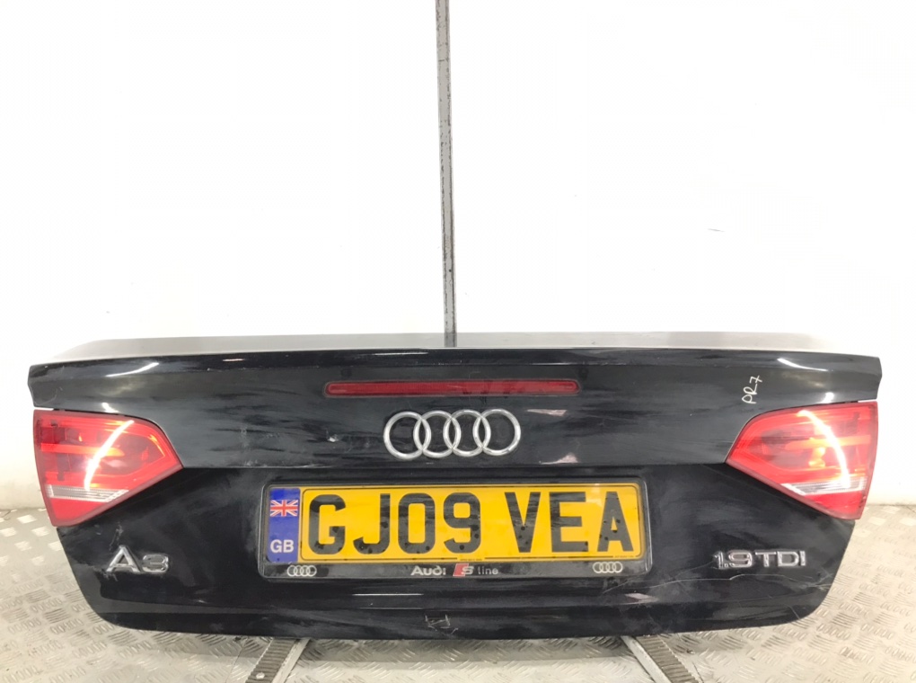 Крышка багажника для Audi A3, 2009 г. 1.9 TDi дизель б/у