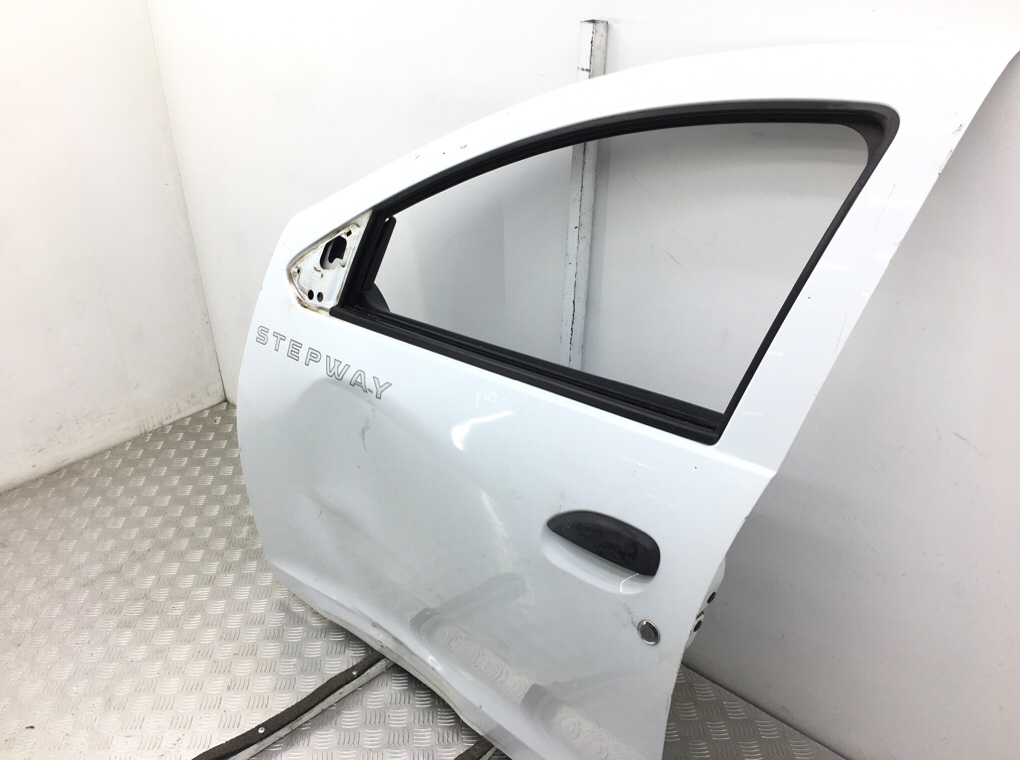 Дверь передняя левая для Dacia Sandero, 2014 г. 0.9 TCE бензин б/у — фото 3