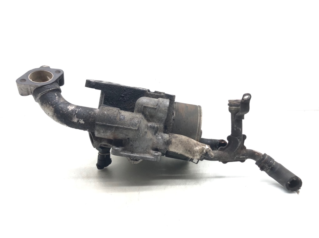 Корпус масляного фильтра для Opel Vectra, 2006 г. 3.0 CDTi дизель б/у — фото 2