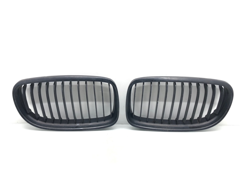 Решетка радиатора для BMW 3 E90/E91/E92/E93, 2011 г. 2.0 i бензин б/у