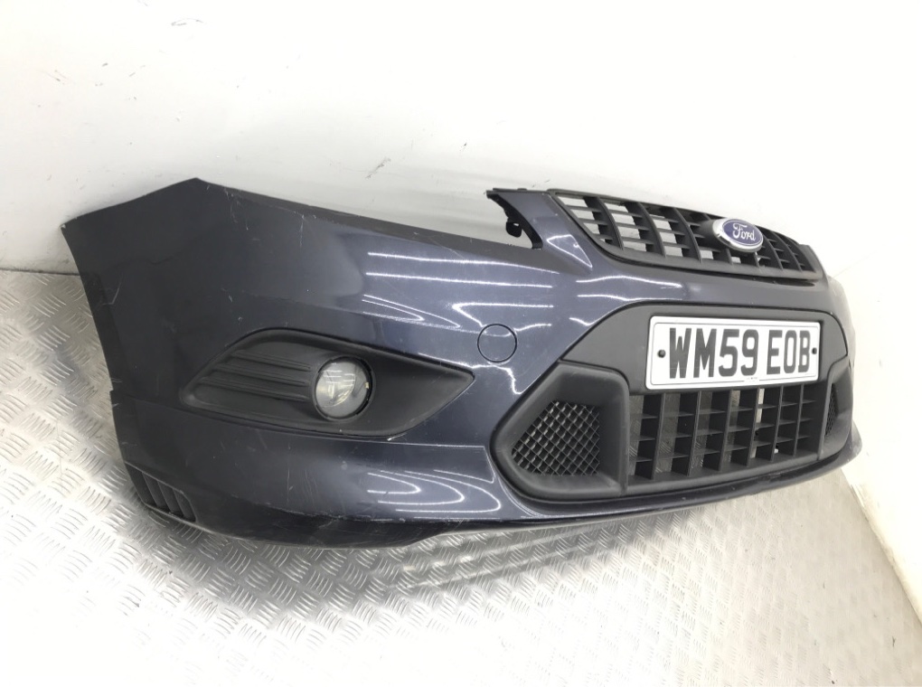 Бампер передний для Ford Focus, 2010 г. 1.6 i бензин б/у — фото 3