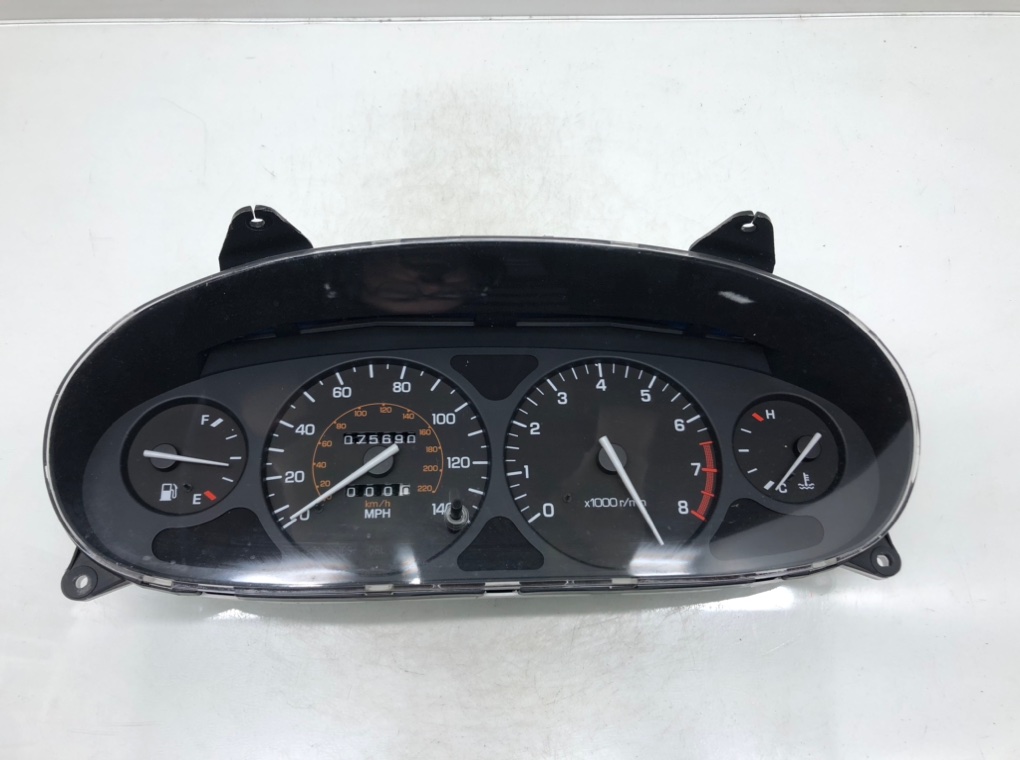 Щиток приборов (приборная панель) для Daewoo Leganza, 1998 г. 2.0 i бензин б/у