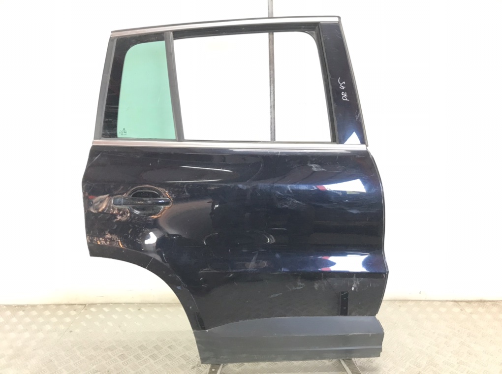 Дверь задняя правая для Volkswagen Tiguan, 2008 г. 2.0 TDi дизель б/у