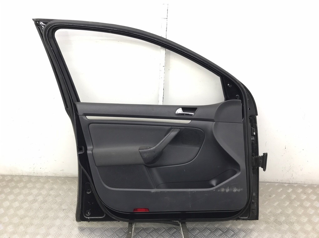 Дверь передняя левая для Volkswagen Golf, 2004 г. 1.6 FSI бензин б/у — фото 4