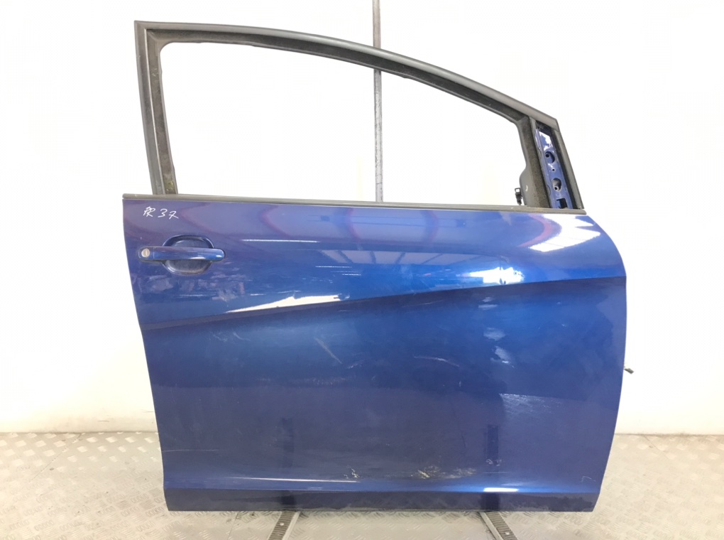 Дверь передняя правая для Seat Altea, 2005 г. 1.9 TDi дизель б/у
