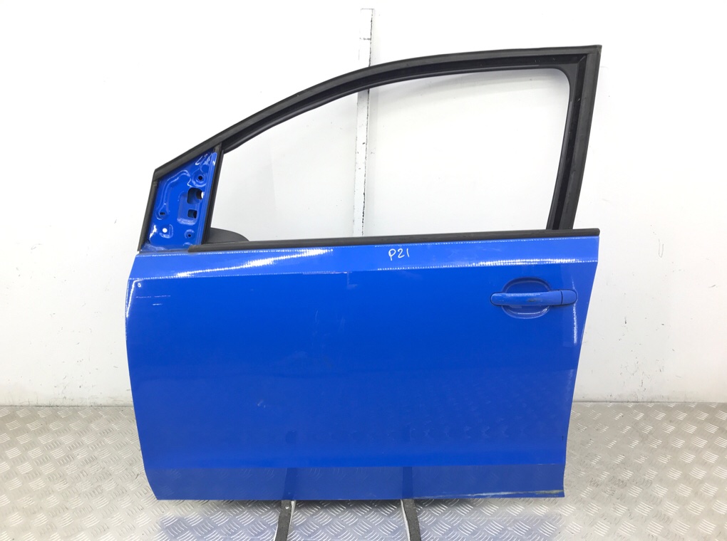 Дверь передняя левая для Volkswagen UP, 2015 г. 1.0 i бензин б/у