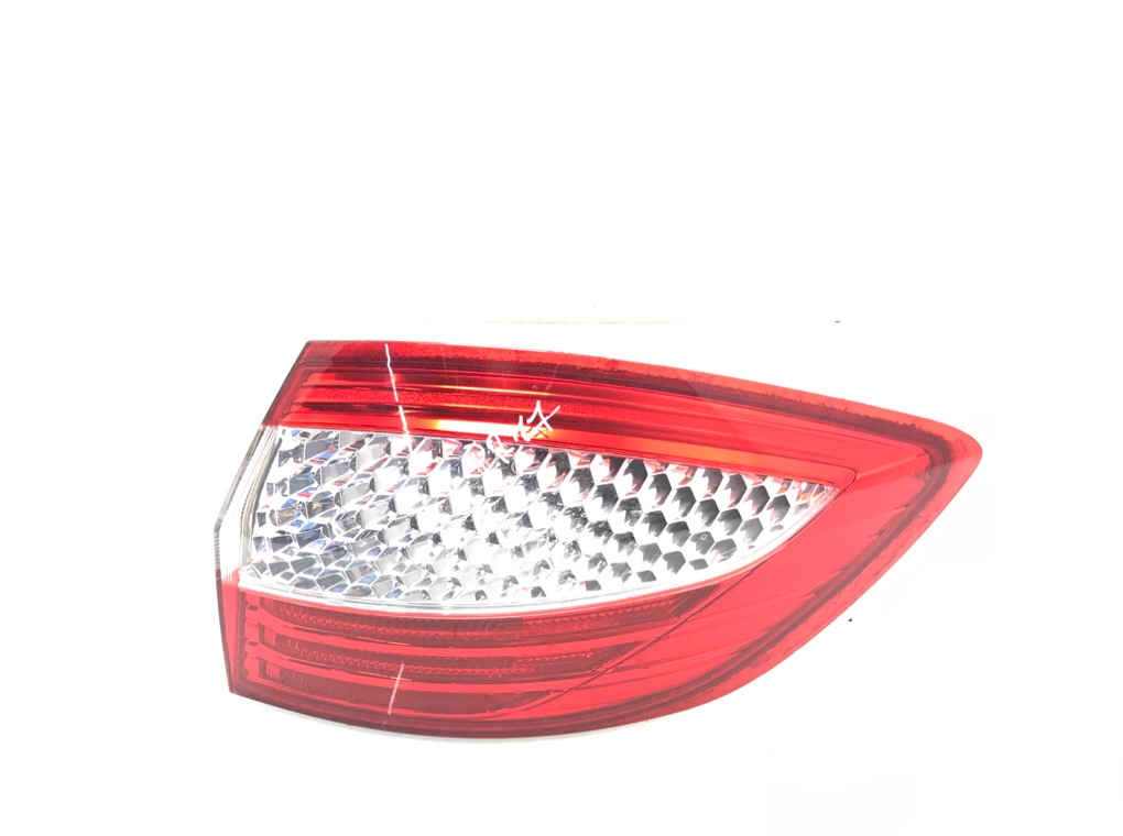 Фонарь задний правый для Ford Mondeo, 2010 г. 2.0 TDCi дизель б/у