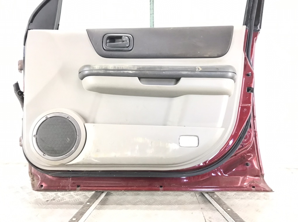 Дверь передняя правая для Nissan X-Trail, 2003 г. 2.2 DCi дизель б/у — фото 4