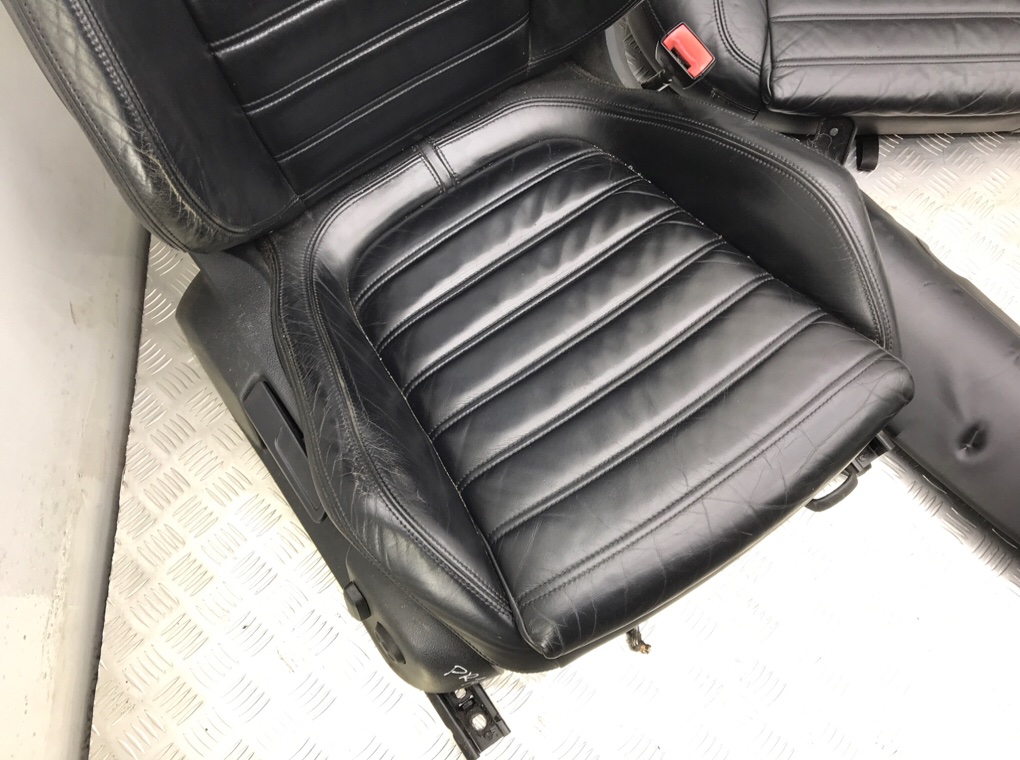Салон (комплект сидений) для Volkswagen Passat, 2007 г. 2.0 TDi дизель б/у — фото 3