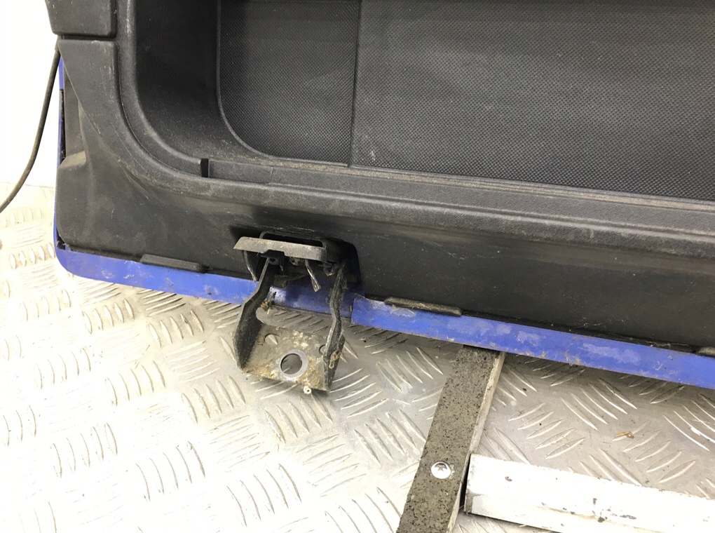 Крышка багажника для Citroen C2, 2006 г. 1.1 i бензин б/у — фото 4
