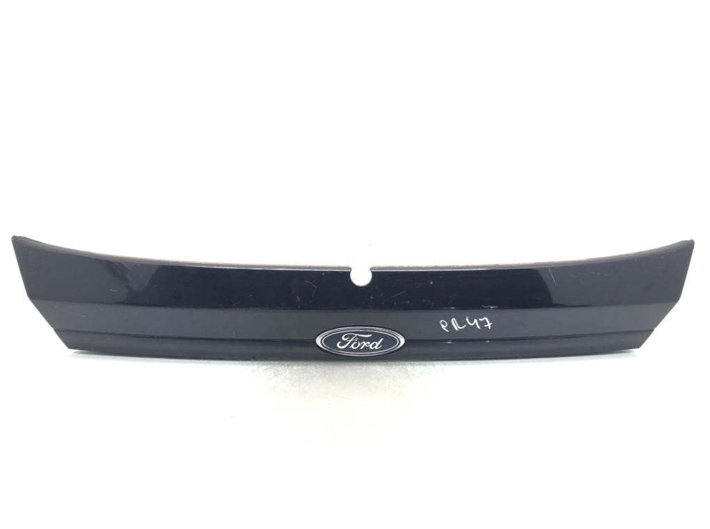 Накладка двери (крышки) багажника для Ford Fiesta, 2009 г. 1.4 TDCi дизель б/у