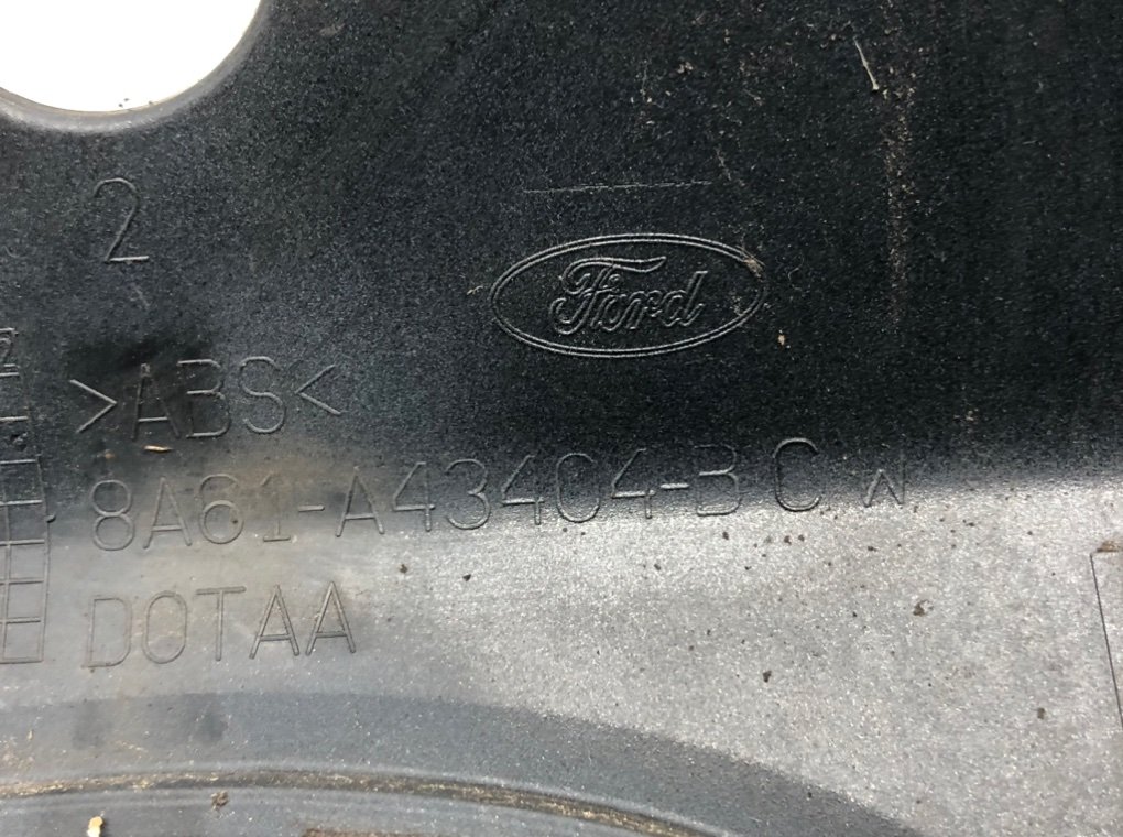 Накладка двери (крышки) багажника для Ford Fiesta, 2009 г. 1.4 TDCi дизель б/у — фото 6