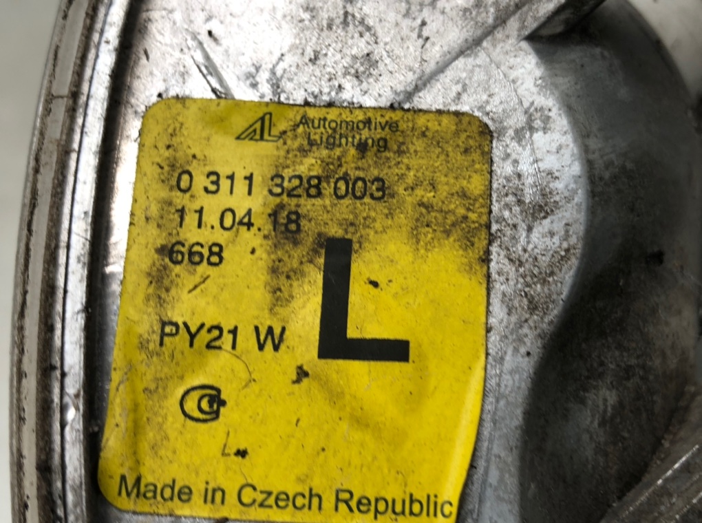 Поворотник левый для BMW 3 E46, 2000 г. 1.9 i бензин б/у — фото 6