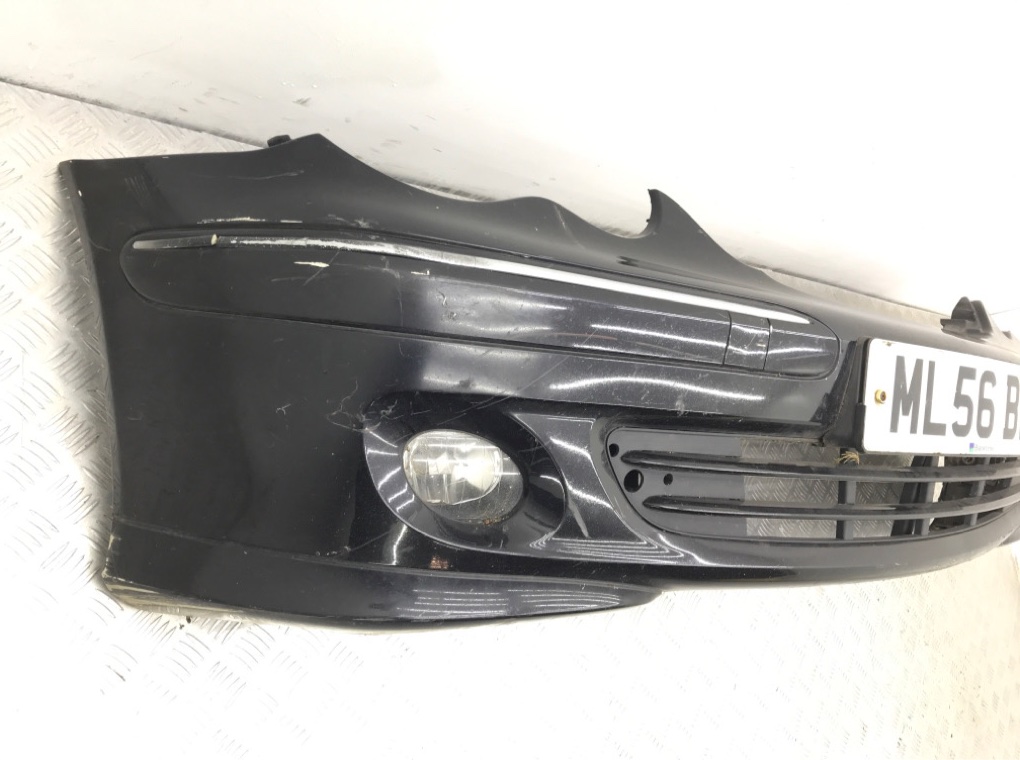 Бампер передний для Mercedes C W203, 2006 г. 1.8 i бензин б/у — фото 3