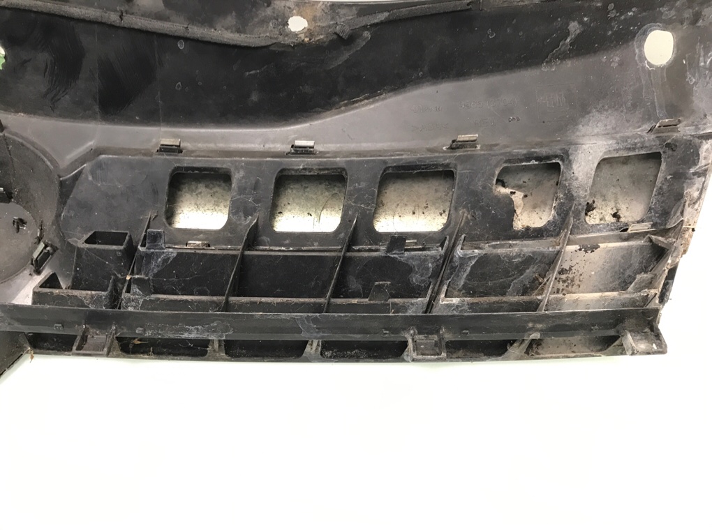 Решетка радиатора для Opel Astra, 2005 г. 1.6 i бензин б/у — фото 5