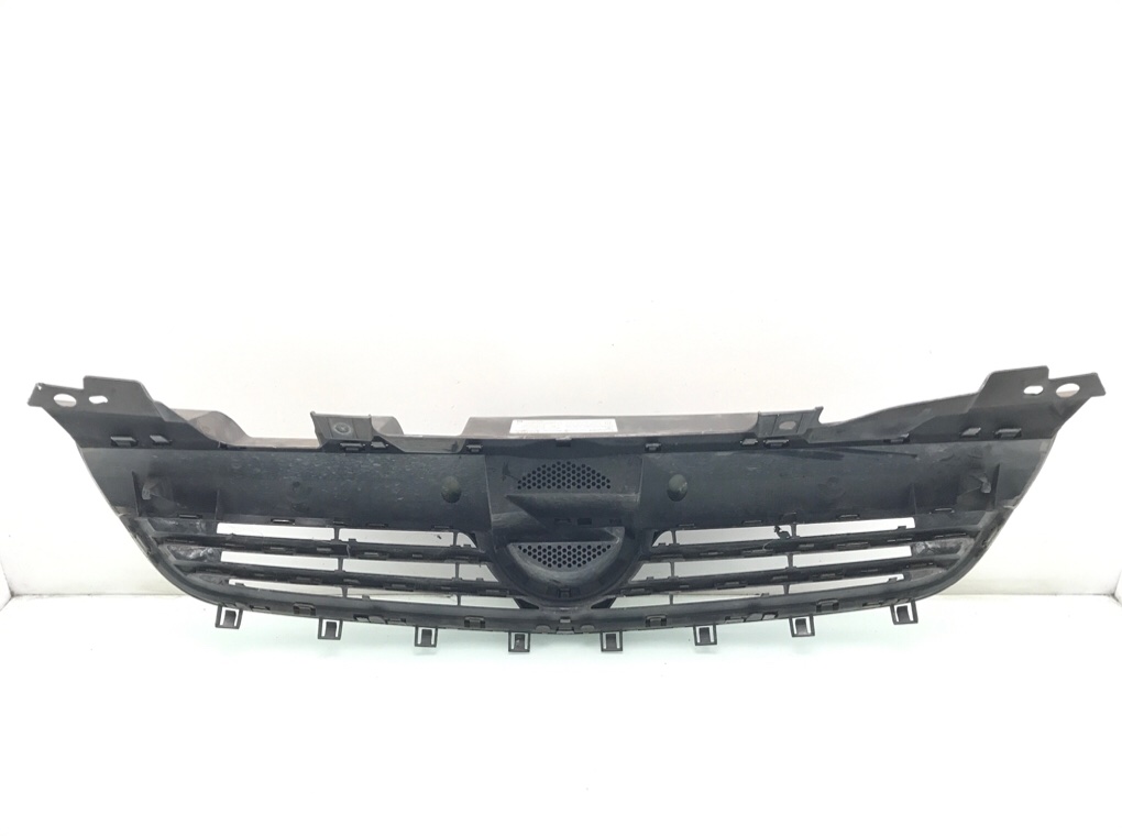 Решетка радиатора для Opel Zafira, 2012 г. 1.6 i бензин б/у — фото 3
