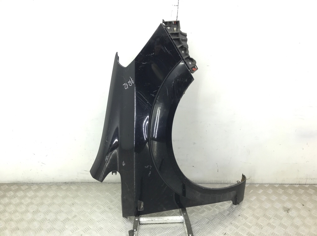 Крыло переднее правое для Opel Zafira, 2007 г. 1.8 i бензин б/у