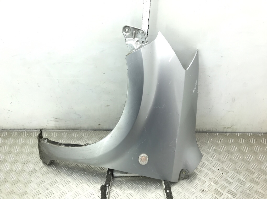 Крыло переднее левое для Subaru Justy, 2008 г. 1.0 i бензин б/у