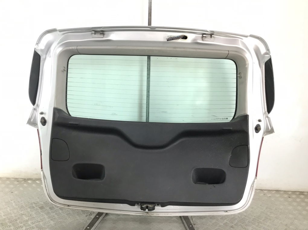 Крышка багажника для Opel Meriva, 2010 г. 1.4 Ti бензин б/у — фото 4