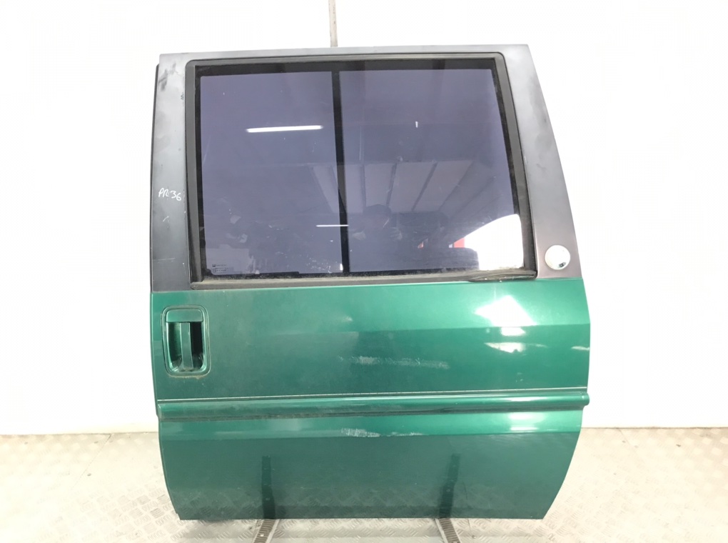 Дверь сдвижная левая для Peugeot 806, 1998 г. 1.9 TD дизель б/у