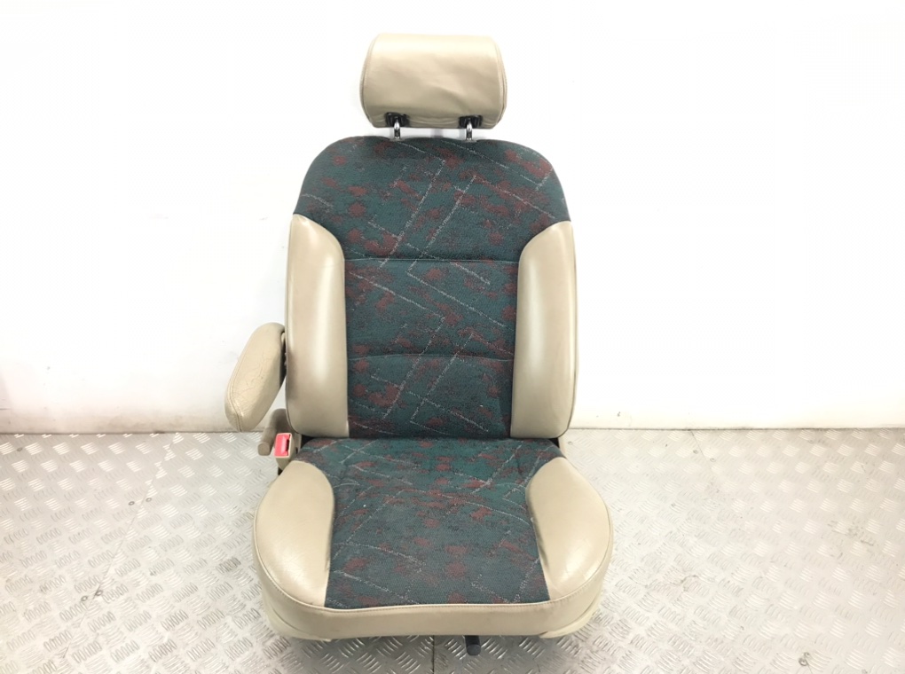 Салон (комплект сидений) для Peugeot 806, 1998 г. 1.9 TD дизель б/у — фото 2