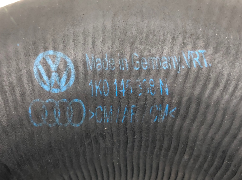 Патрубок интеркулера для Volkswagen Passat, 2006 г. 1.9 TDi дизель б/у — фото 7