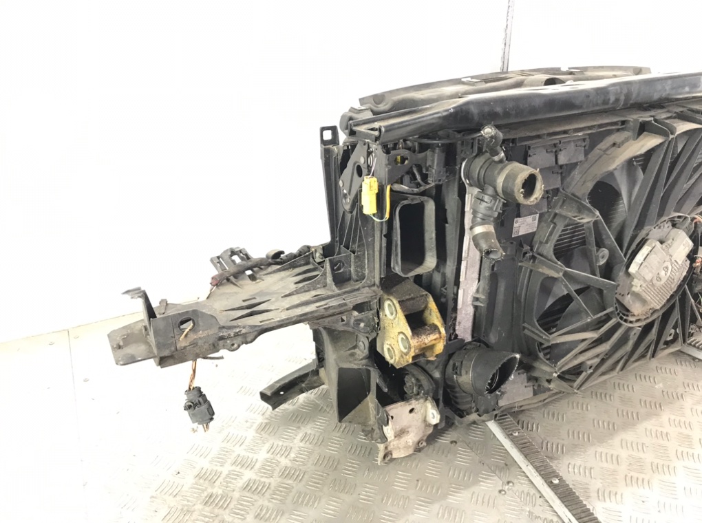 Панель передняя (телевизор) для BMW 5 F10/F11/GT F07, 2011 г. 2.0 TD дизель б/у — фото 6