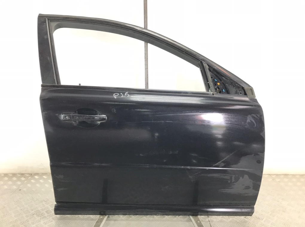 Дверь передняя правая для Volvo V70, 2009 г. 2.0 TD дизель б/у