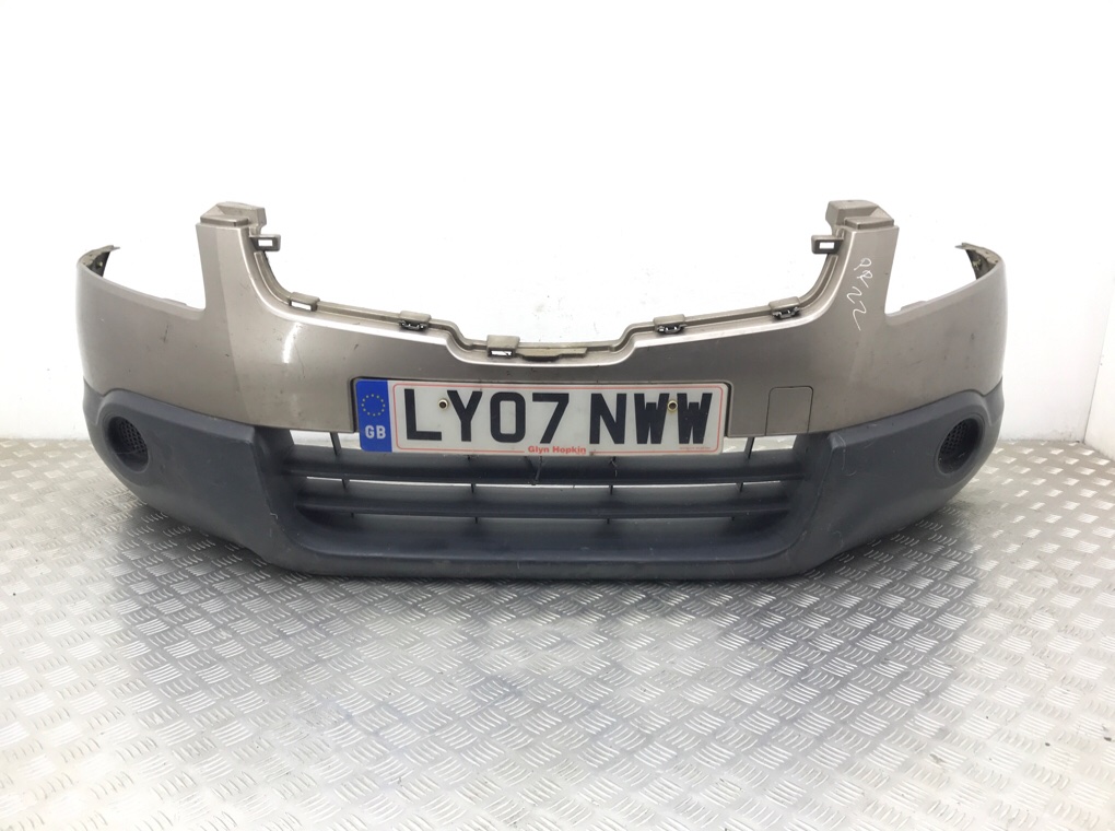 Бампер передний для Nissan Qashqai, 2007 г. 2.0 i бензин б/у