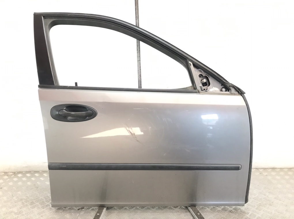 Дверь передняя правая для Saab 9-3, 2003 г. 2.2 TD дизель б/у