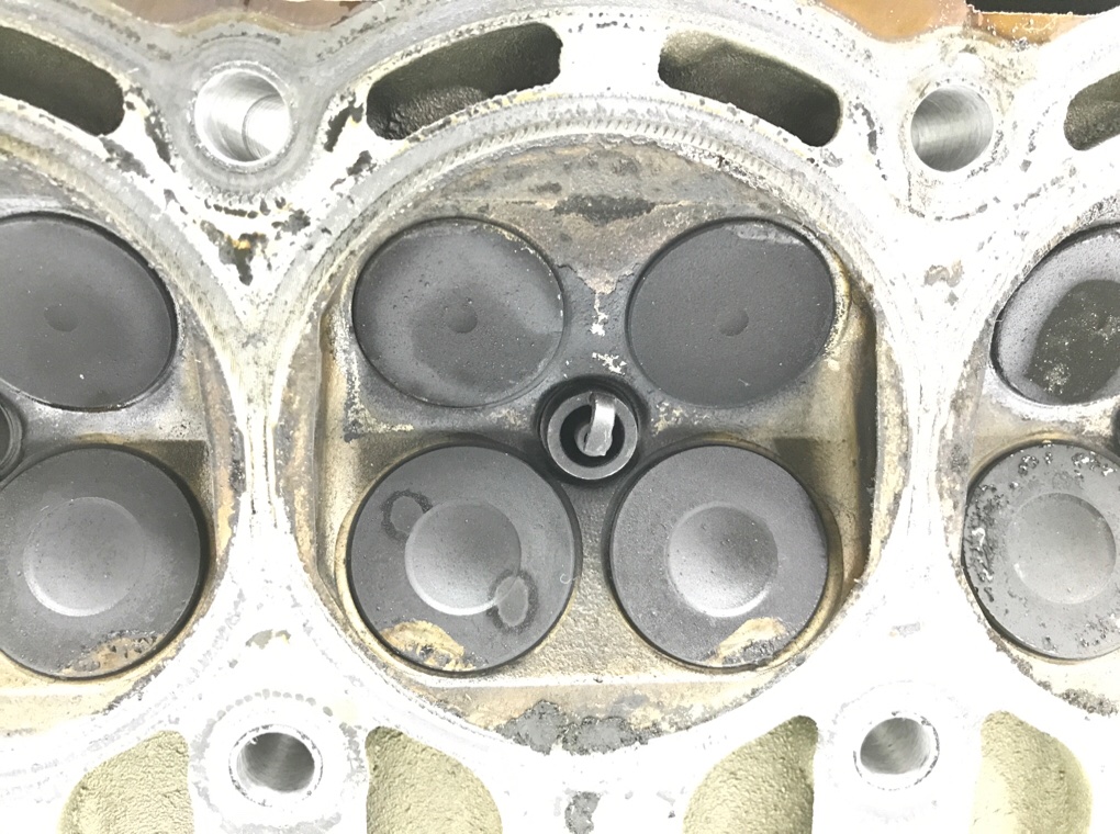 Головка блока цилиндров для Seat Ibiza, 2006 г. 1.2 i бензин б/у — фото 7