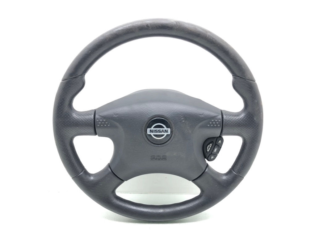 Руль для Nissan Almera, 2001 г. 1.5 i бензин б/у