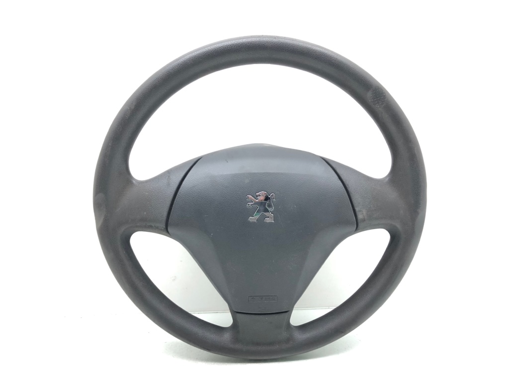 Руль для Peugeot Bipper, 2010 г. 1.4 HDi дизель б/у