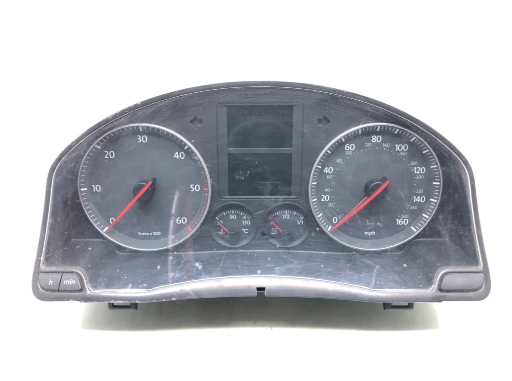 Щиток приборов (приборная панель) для Volkswagen Golf, 2005 г. 2.0 TDi дизель б/у
