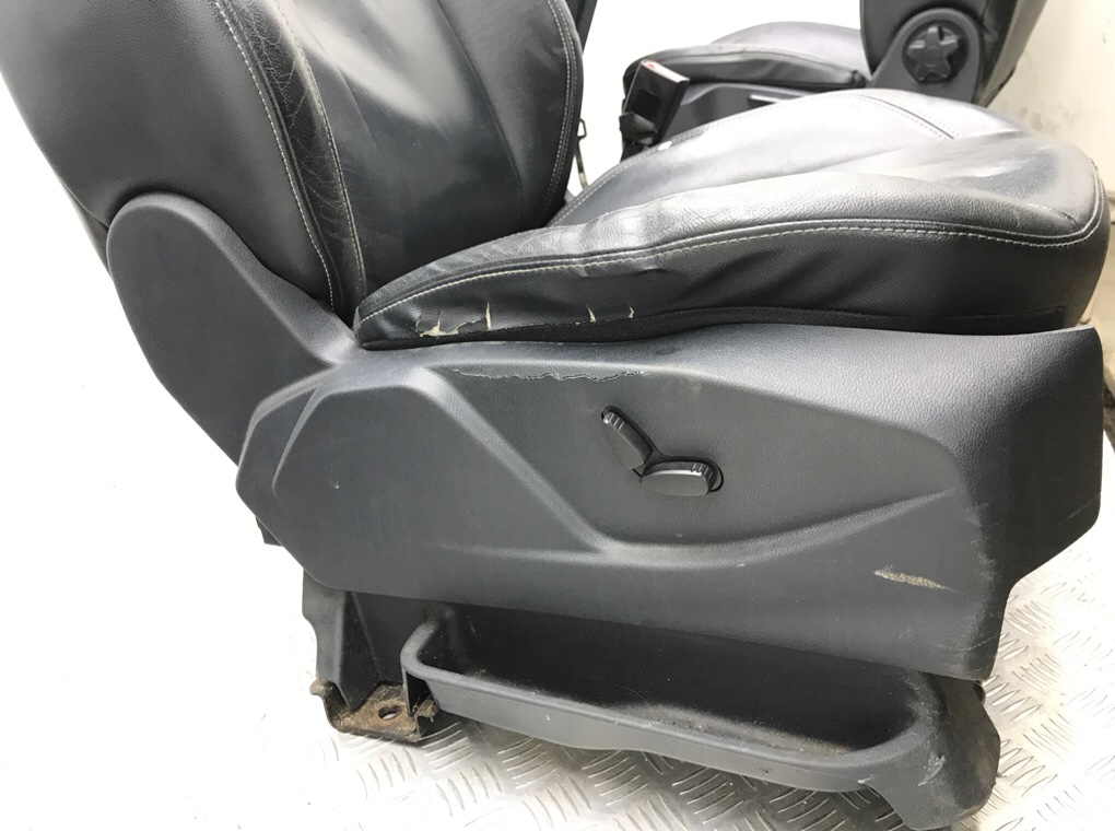Салон (комплект сидений) для Ford Grand C-Max, 2011 г. 2.0 TDCi дизель б/у — фото 14