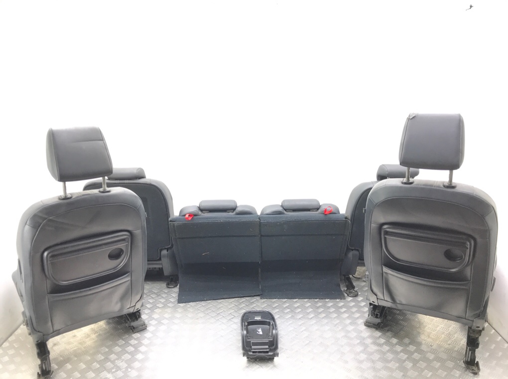 Салон (комплект сидений) для Ford Grand C-Max, 2011 г. 2.0 TDCi дизель б/у — фото 18
