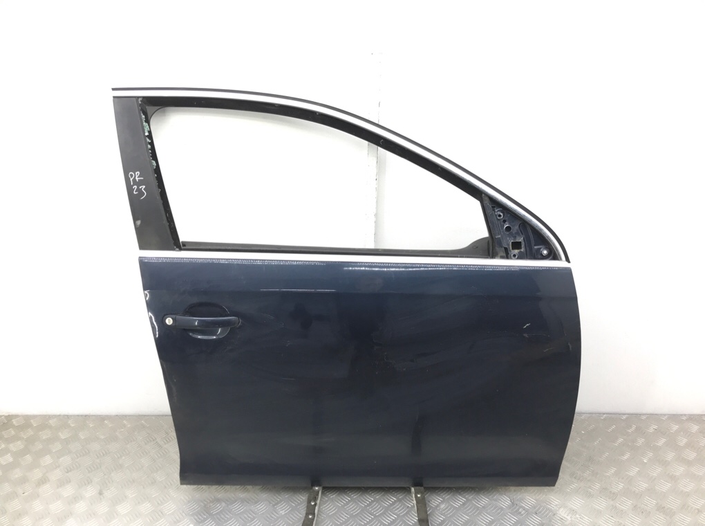 Дверь передняя правая для Volkswagen Golf, 2008 г. 2.0 TDi дизель б/у