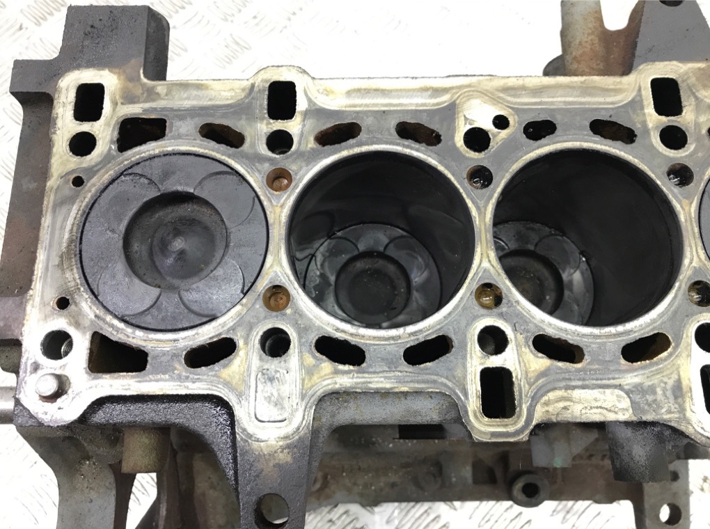 Блок цилиндров для Opel Corsa, 2010 г. 1.3 CDTi дизель б/у — фото 6