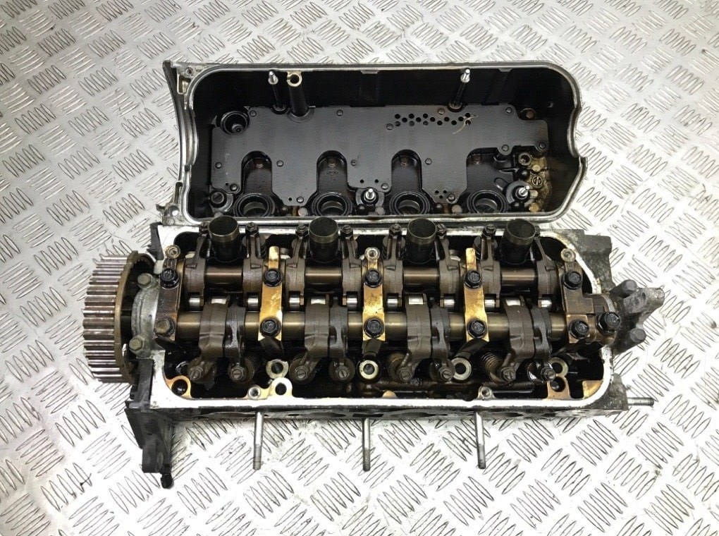 Головка блока цилиндров для Honda Civic, 2005 г. 1.6 i бензин б/у — фото 5