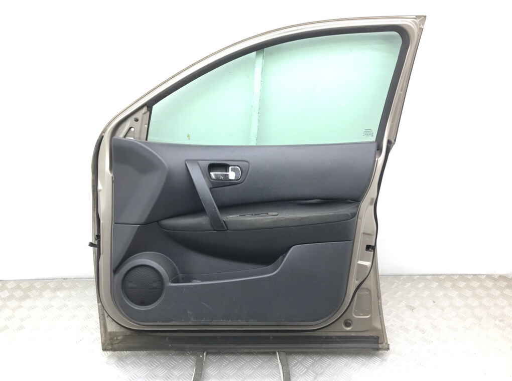 Дверь передняя правая для Nissan Qashqai, 2007 г. 2.0 i бензин б/у — фото 4