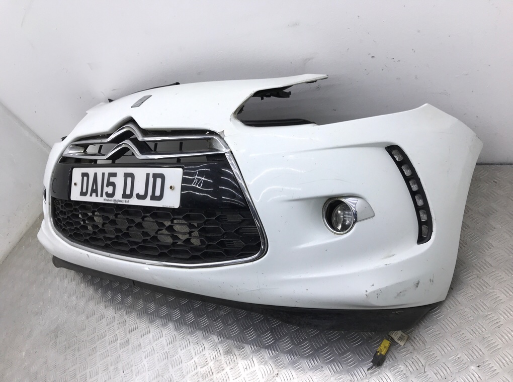 Бампер передний для Citroen DS3, 2015 г. 1.6 HDi дизель б/у — фото 4