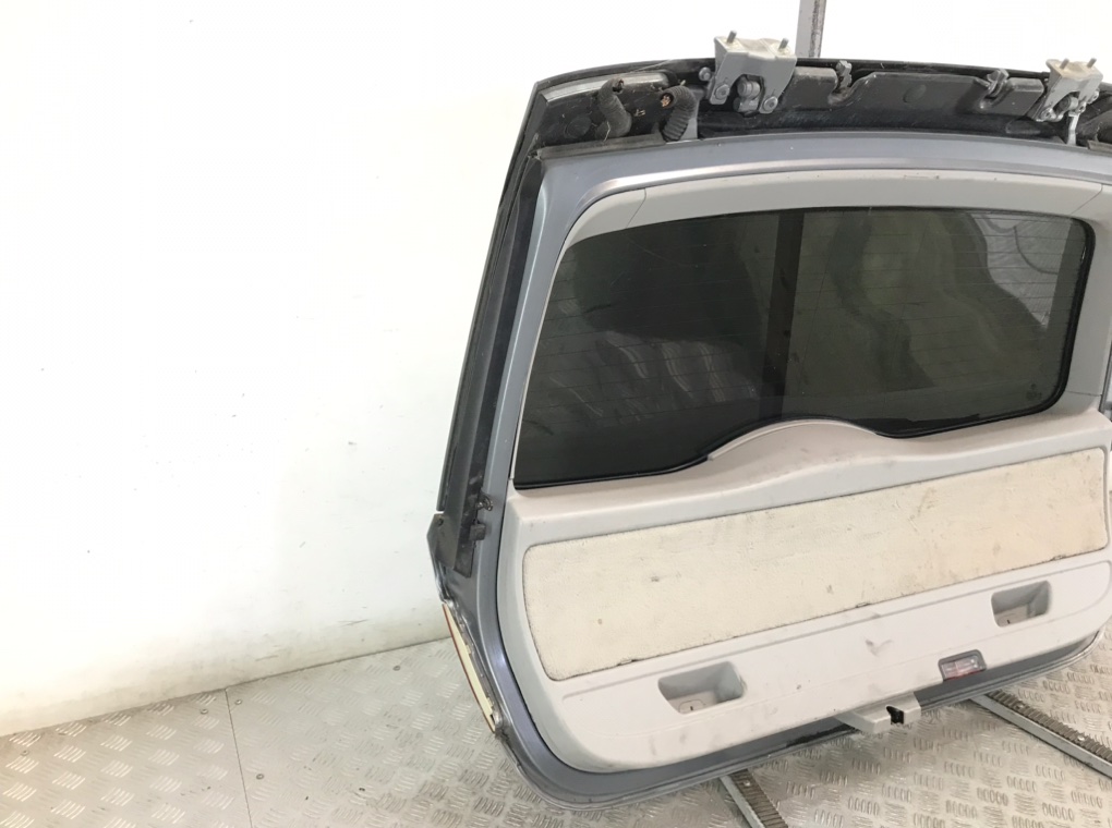Крышка багажника для BMW 3 E90/E91/E92/E93, 2010 г. 2.0 TD дизель б/у — фото 4