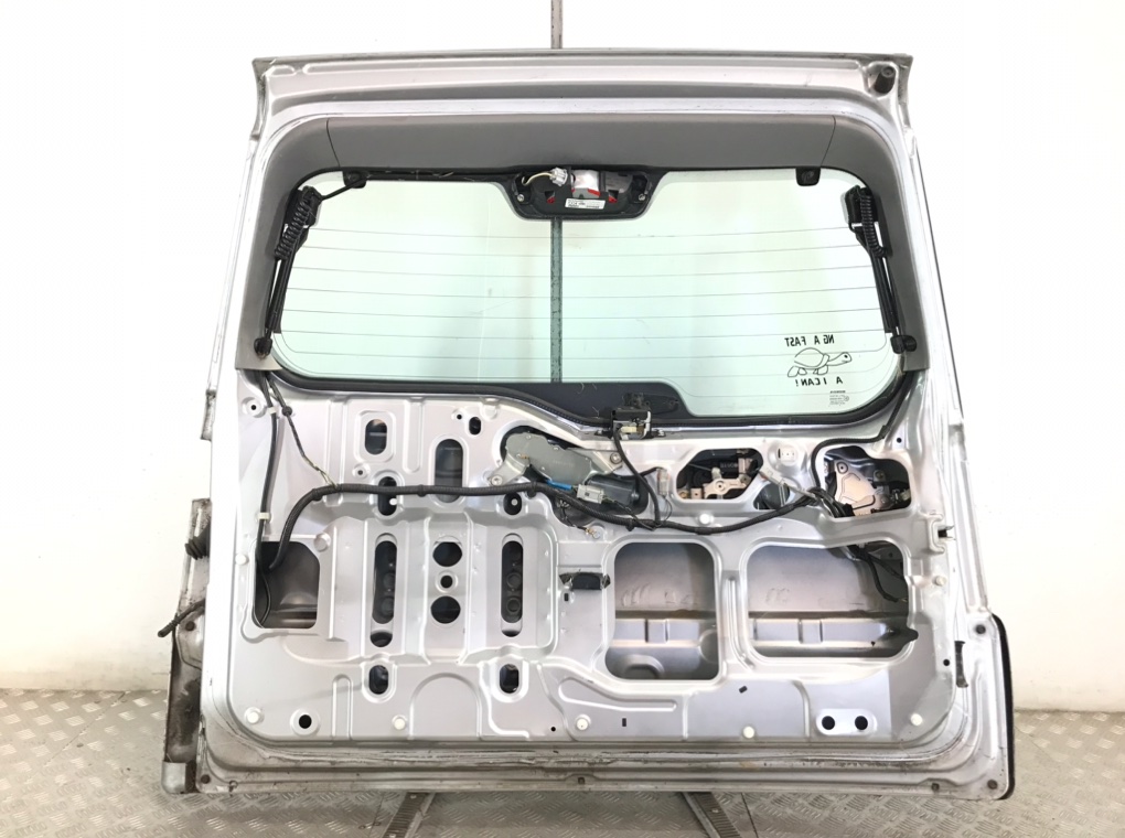 Крышка багажника для Honda CR-V, 2006 г. 2.2 CTDi дизель б/у — фото 2