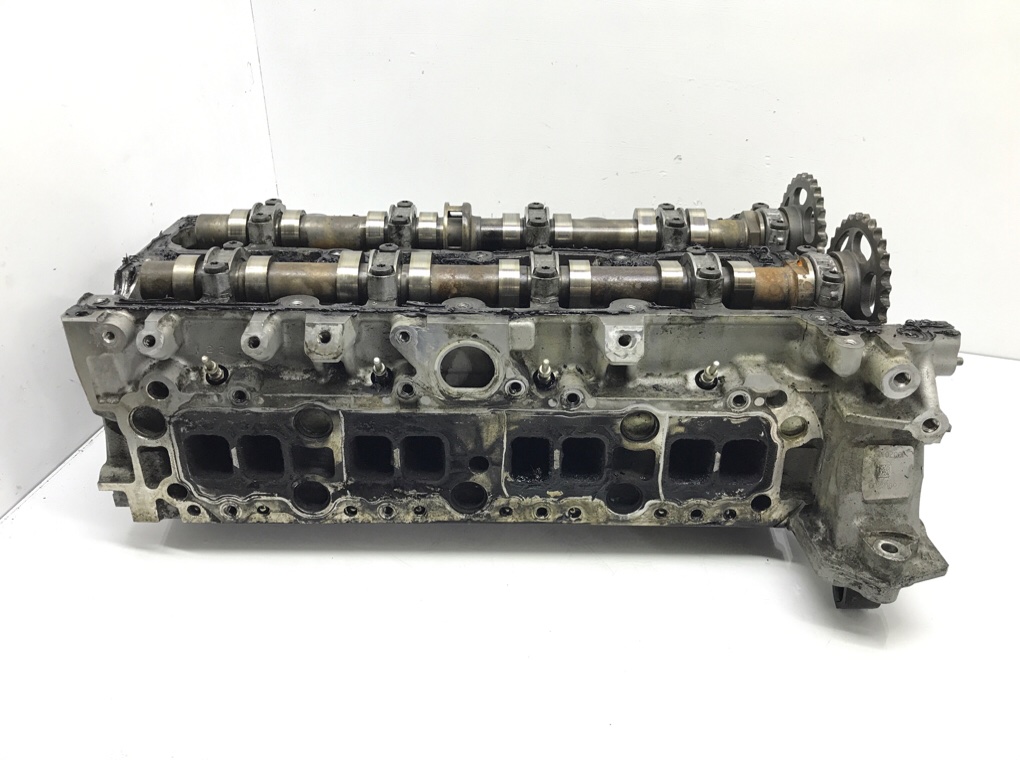 Головка блока цилиндров для Mercedes C W204, 2010 г. 2.2 CDi дизель б/у