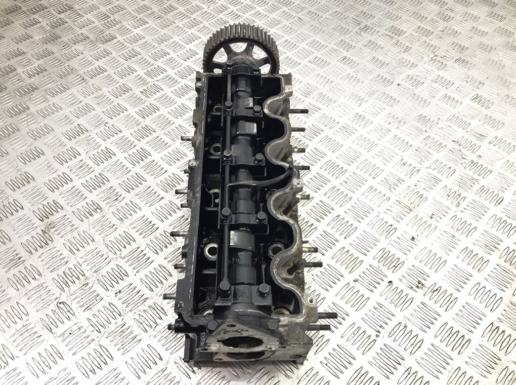 Головка блока цилиндров для Fiat Punto, 2002 г. 1.9 JTD дизель б/у — фото 2
