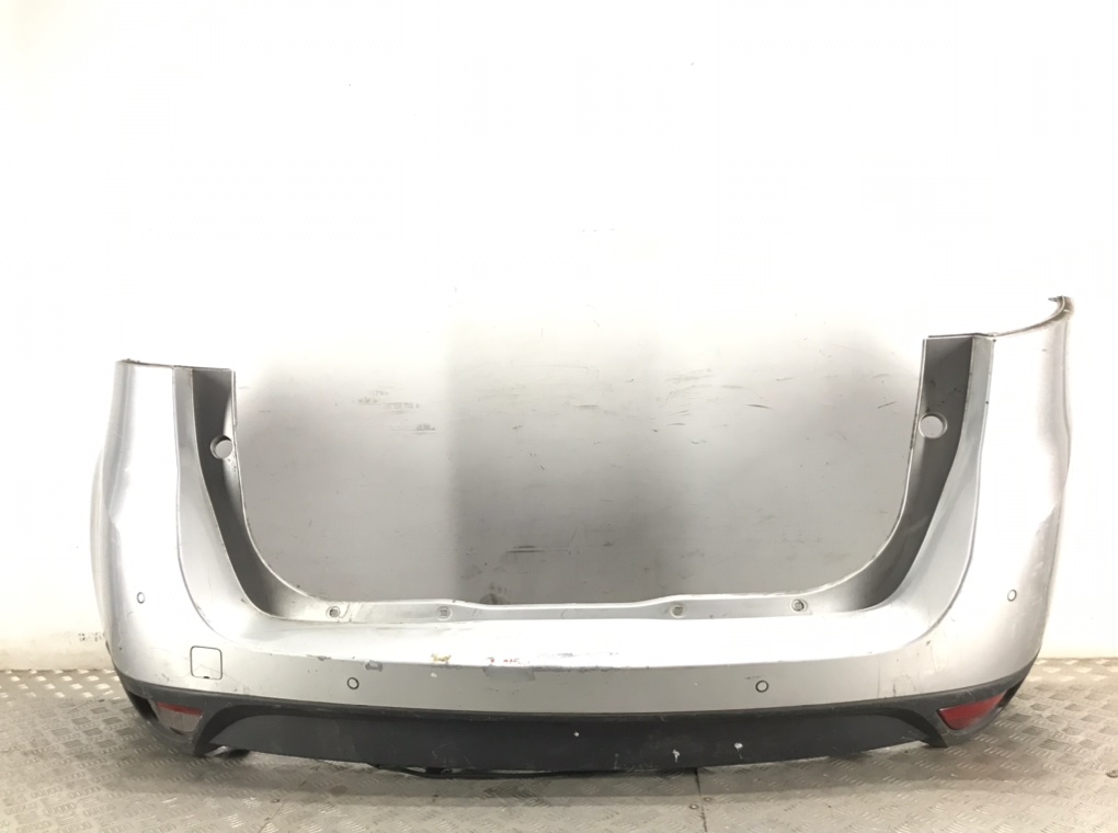 Бампер задний для Renault Grand Scenic, 2010 г. 1.9 DCi дизель б/у